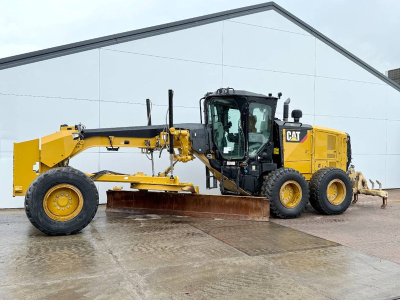 Cat 140M3 - Pushblock / Ripper / Joystick Controls - Грейдер: фото 1 Cat 140M3 - Pushblock / Ripper / Joystick Controls - Грейдер: фото 1