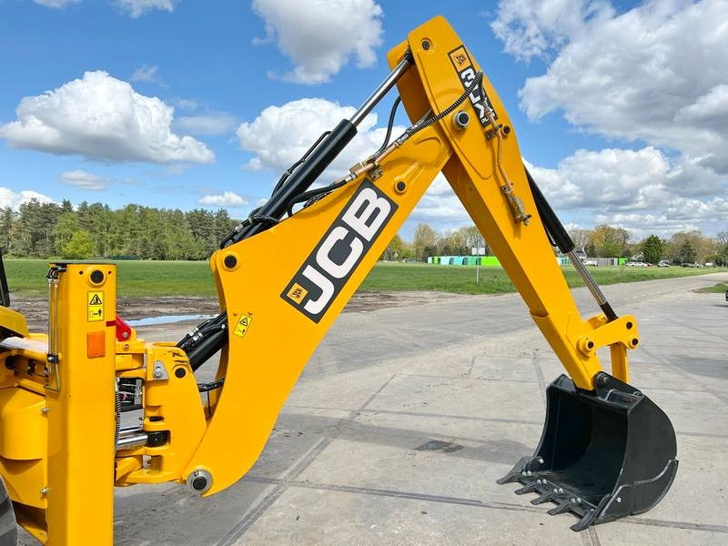 Новый Экскаватор-погрузчик JCB 3DX / 3CX Plus 4WD - 4/1 Bucket / Hammer Lines: фото 12 Новый Экскаватор-погрузчик JCB 3DX / 3CX Plus 4WD - 4/1 Bucket / Hammer Lines: фото 12