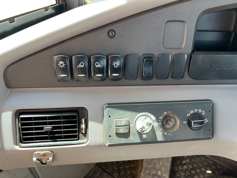Сочленённый самосвал Volvo A40F - Airco / Heated Seat / Camera: фото 19