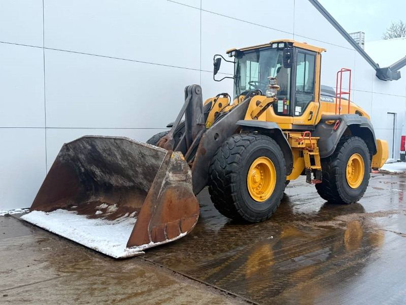 Volvo L120H - 3rd Function / Quick Coupler - Колёсный погрузчик: фото 2 Volvo L120H - 3rd Function / Quick Coupler - Колёсный погрузчик: фото 2