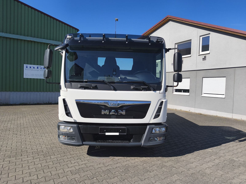 MAN TGL 8.180 Meiller Dreiseitenkipper 3-Sitzer 4x2 Euro 6 AHK (7) - Самосвал: фото 4 MAN TGL 8.180 Meiller Dreiseitenkipper 3-Sitzer 4x2 Euro 6 AHK (7) - Самосвал: фото 4