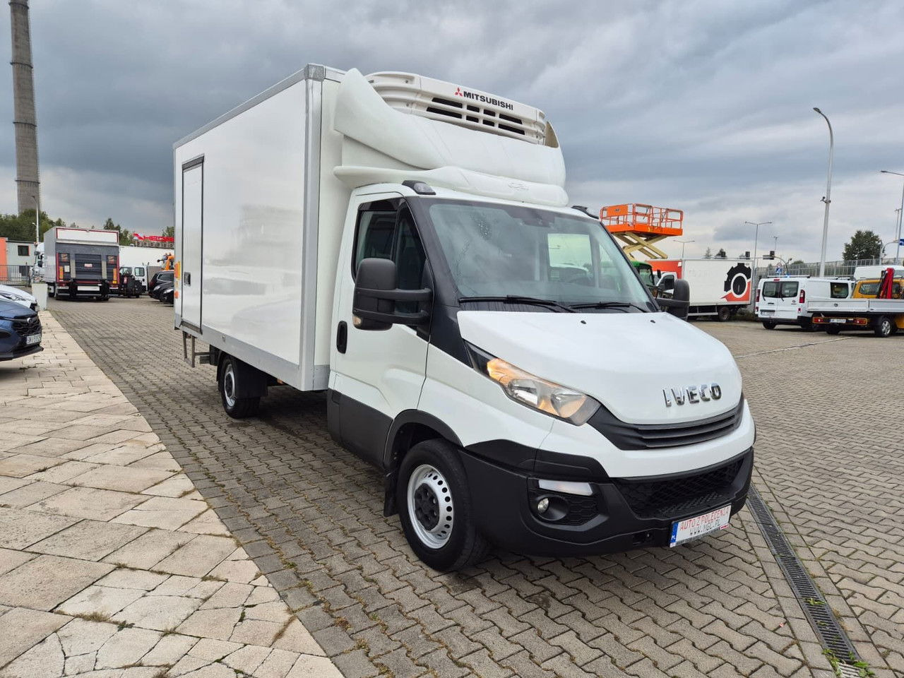 Iveco Daily 35S16 Hi-Matic / 1 Owner / Mitsubishi / Serviced - Фургон-рефрижератор: фото 4 Iveco Daily 35S16 Hi-Matic / 1 Owner / Mitsubishi / Serviced - Фургон-рефрижератор: фото 4