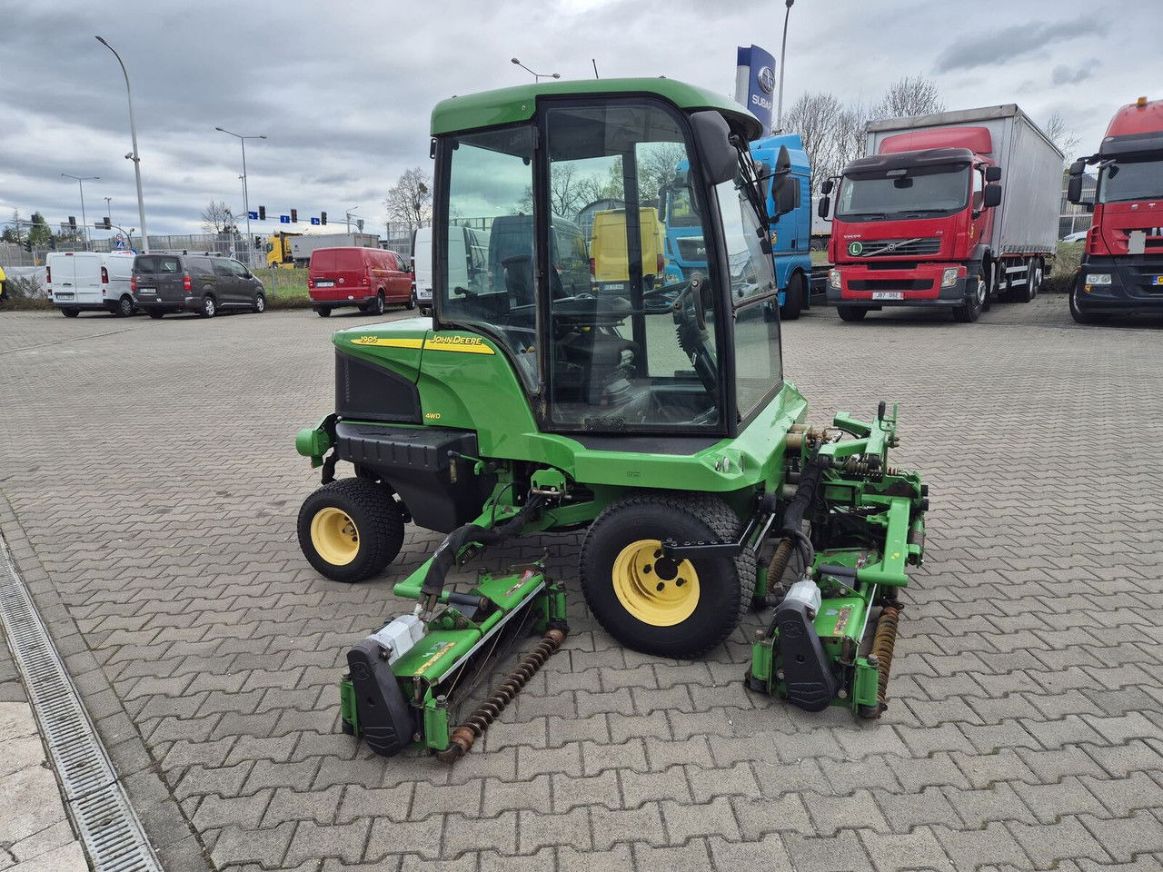 JOHN DEERE 1905 4WD / 2010 / Serviced / Cabin - Газонокосилка: фото 5 JOHN DEERE 1905 4WD / 2010 / Serviced / Cabin - Газонокосилка: фото 5