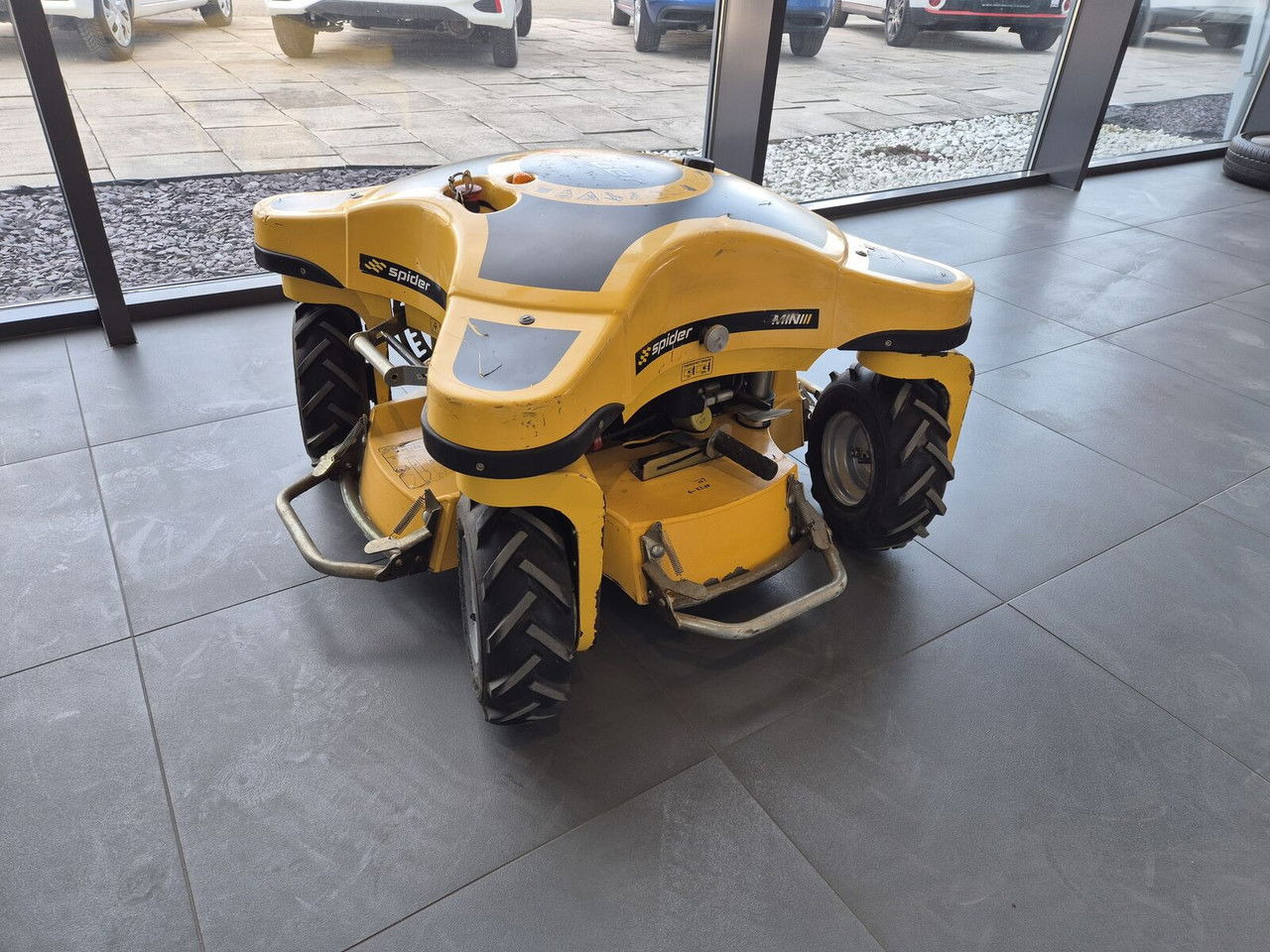MINI Mini Spider II / 4X4 / NEW Service / Works Great - Газонокосилка: фото 4 MINI Mini Spider II / 4X4 / NEW Service / Works Great - Газонокосилка: фото 4