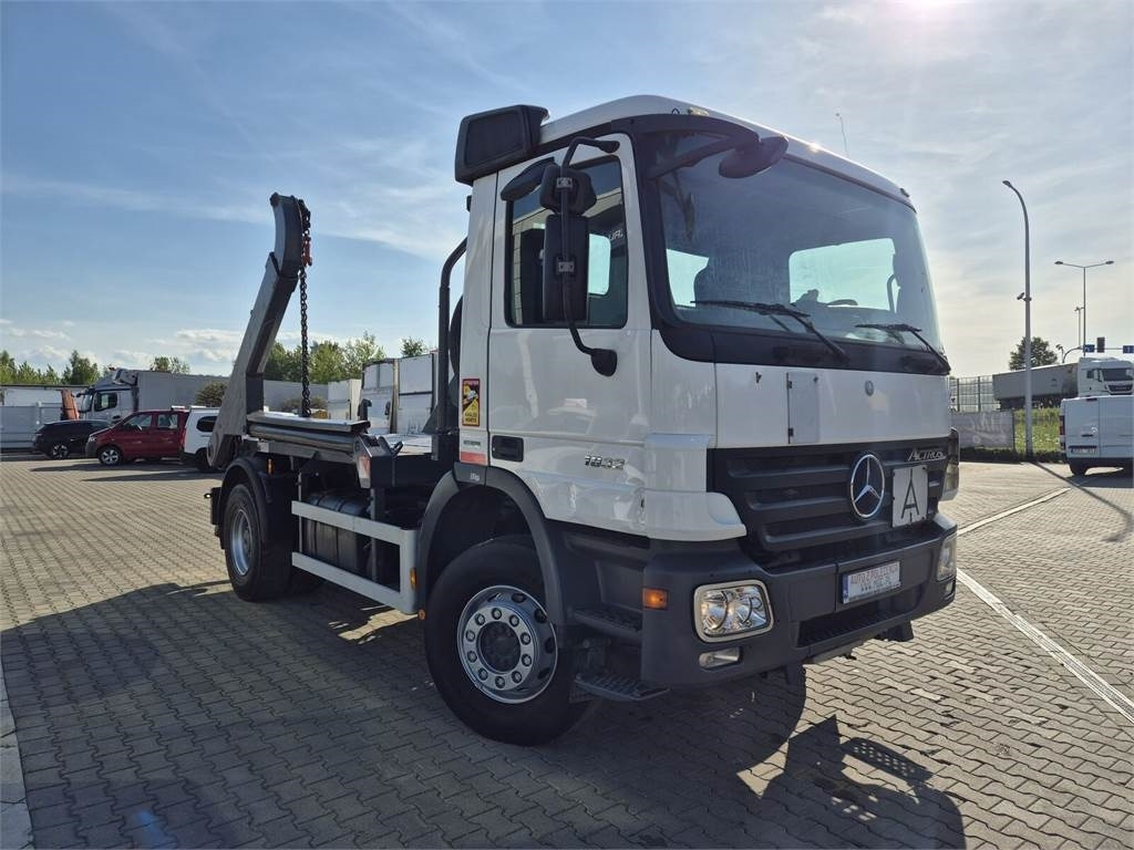 Mercedes-Benz Actros 1832 / FORNAL 180 / 1 OWNER / SERVICED! - Портальный бункеровоз: фото 1 Mercedes-Benz Actros 1832 / FORNAL 180 / 1 OWNER / SERVICED! - Портальный бункеровоз: фото 1