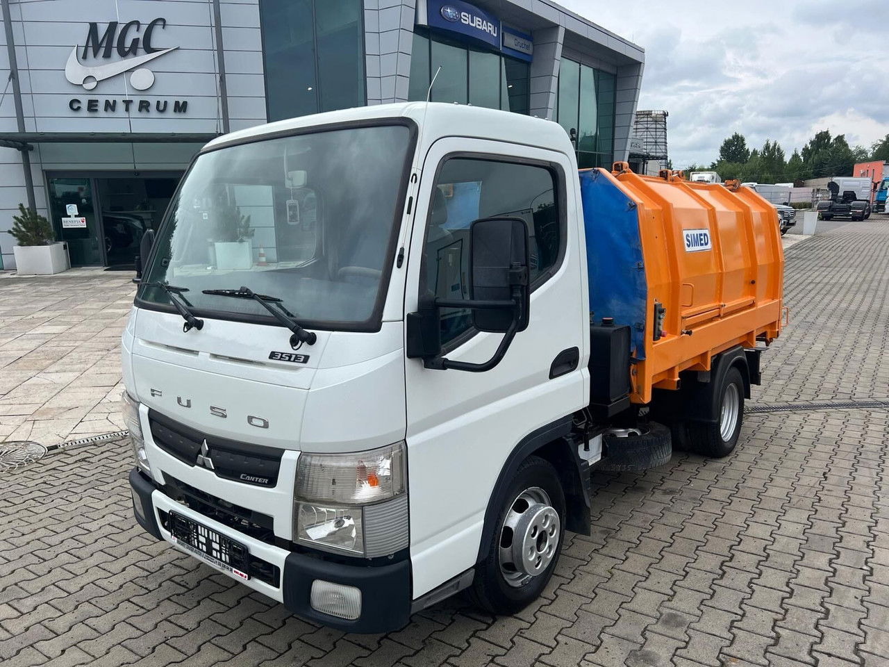 Mitsubishi Canter Fuso 3S13 AMT / Presscontainer / LOW KM / Super Condition - Мусоровоз: фото 1 Mitsubishi Canter Fuso 3S13 AMT / Presscontainer / LOW KM / Super Condition - Мусоровоз: фото 1
