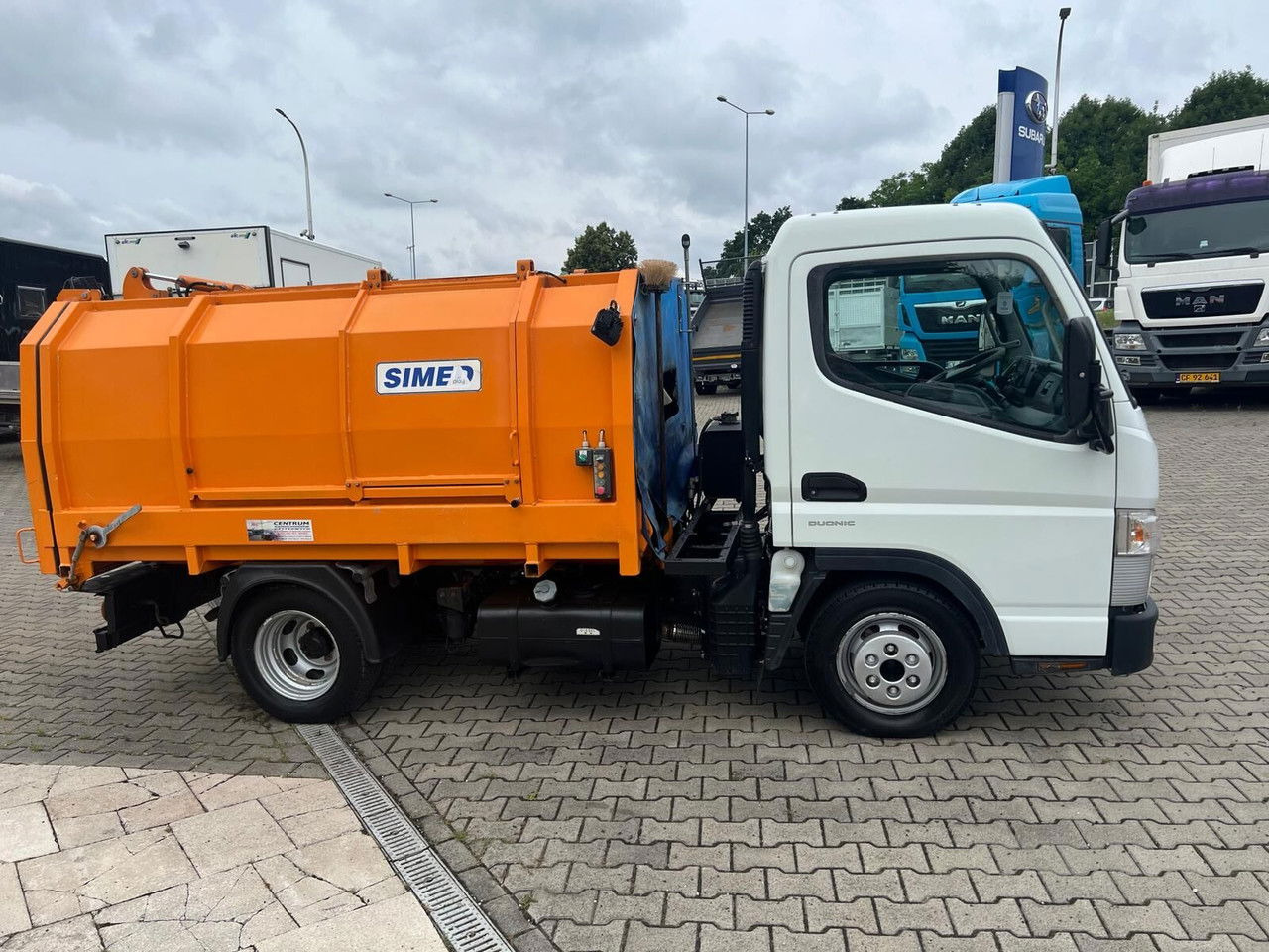 Mitsubishi Canter Fuso 3S13 AMT / Presscontainer / LOW KM / Super Condition - Мусоровоз: фото 3 Mitsubishi Canter Fuso 3S13 AMT / Presscontainer / LOW KM / Super Condition - Мусоровоз: фото 3