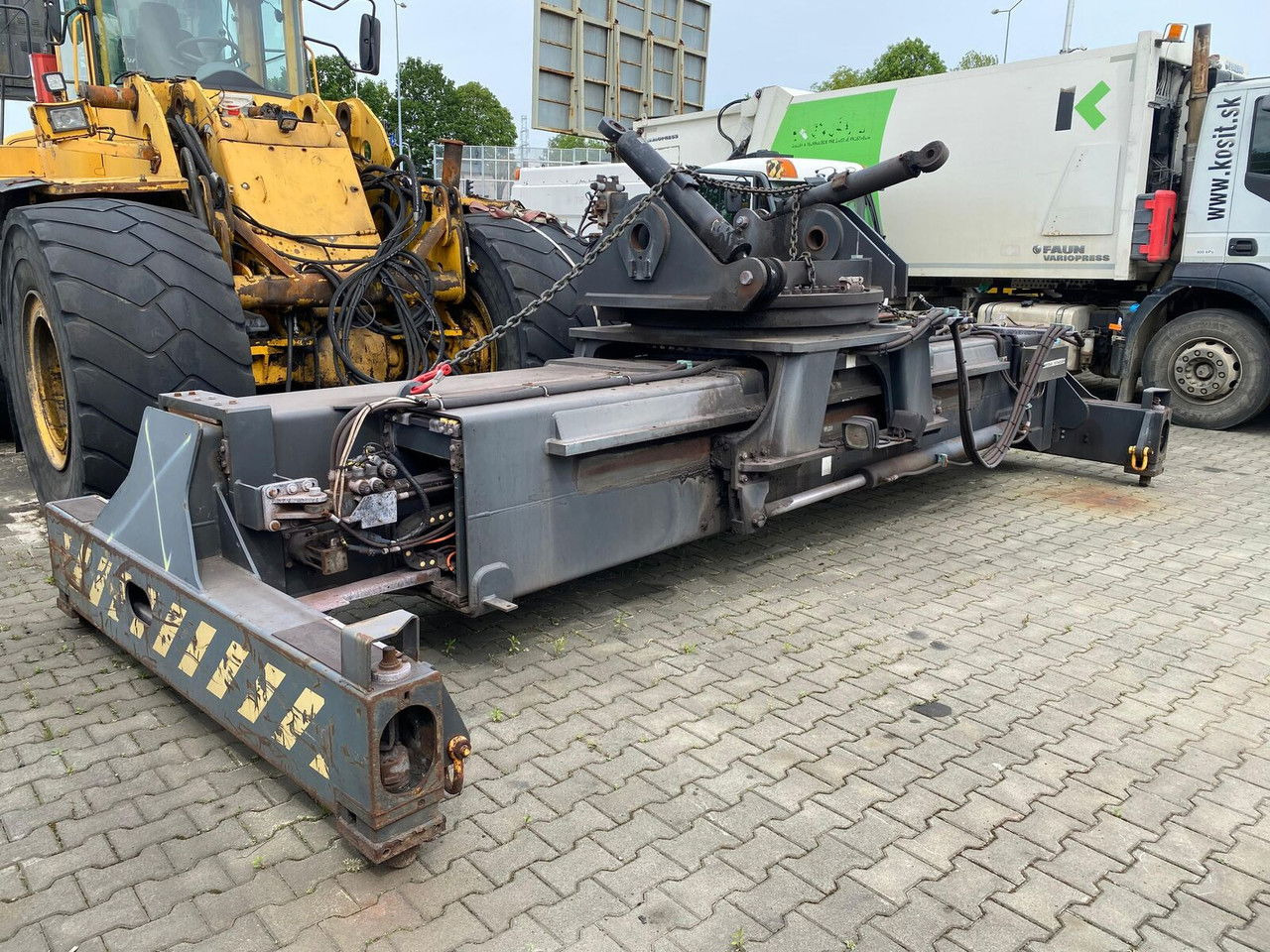 Diversen 817-8787 / 45000KG / 1 Owner / Fully Functional Elme 817-8787 / 45000KG - Навесное оборудование для Ричстакеров: фото 1 Diversen 817-8787 / 45000KG / 1 Owner / Fully Functional Elme 817-8787 / 45000KG - Навесное оборудование для Ричстакеров: фото 1