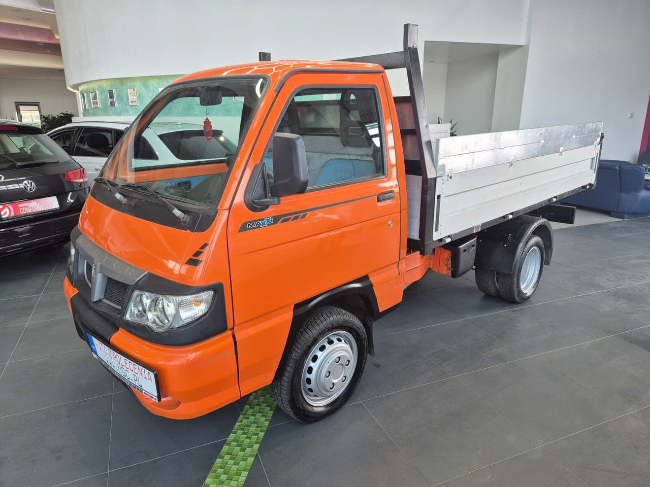 Малотоннажный самосвал Piaggio Porter Maxxi eXtra / Kipper / 1 Owner / LOW KM: фото 11 Малотоннажный самосвал Piaggio Porter Maxxi eXtra / Kipper / 1 Owner / LOW KM: фото 11