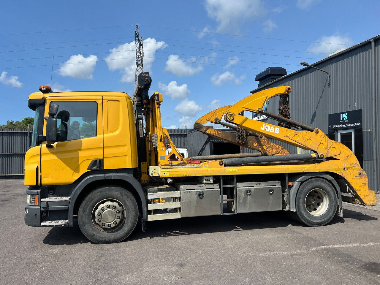 Scania P280 4X2 / Skipper / Joab / 1 OW / Very Good Condition / Service - Грузовик-контейнеровоз/ Сменный кузов: фото 1 Scania P280 4X2 / Skipper / Joab / 1 OW / Very Good Condition / Service - Грузовик-контейнеровоз/ Сменный кузов: фото 1
