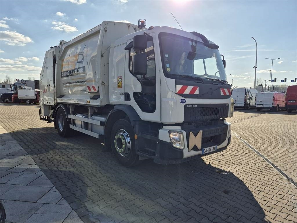 Volvo FE 280 / 13M3 / GEESINKNORBA / EURO 6 / 3 SEATS - Мусоровоз: фото 5 Volvo FE 280 / 13M3 / GEESINKNORBA / EURO 6 / 3 SEATS - Мусоровоз: фото 5