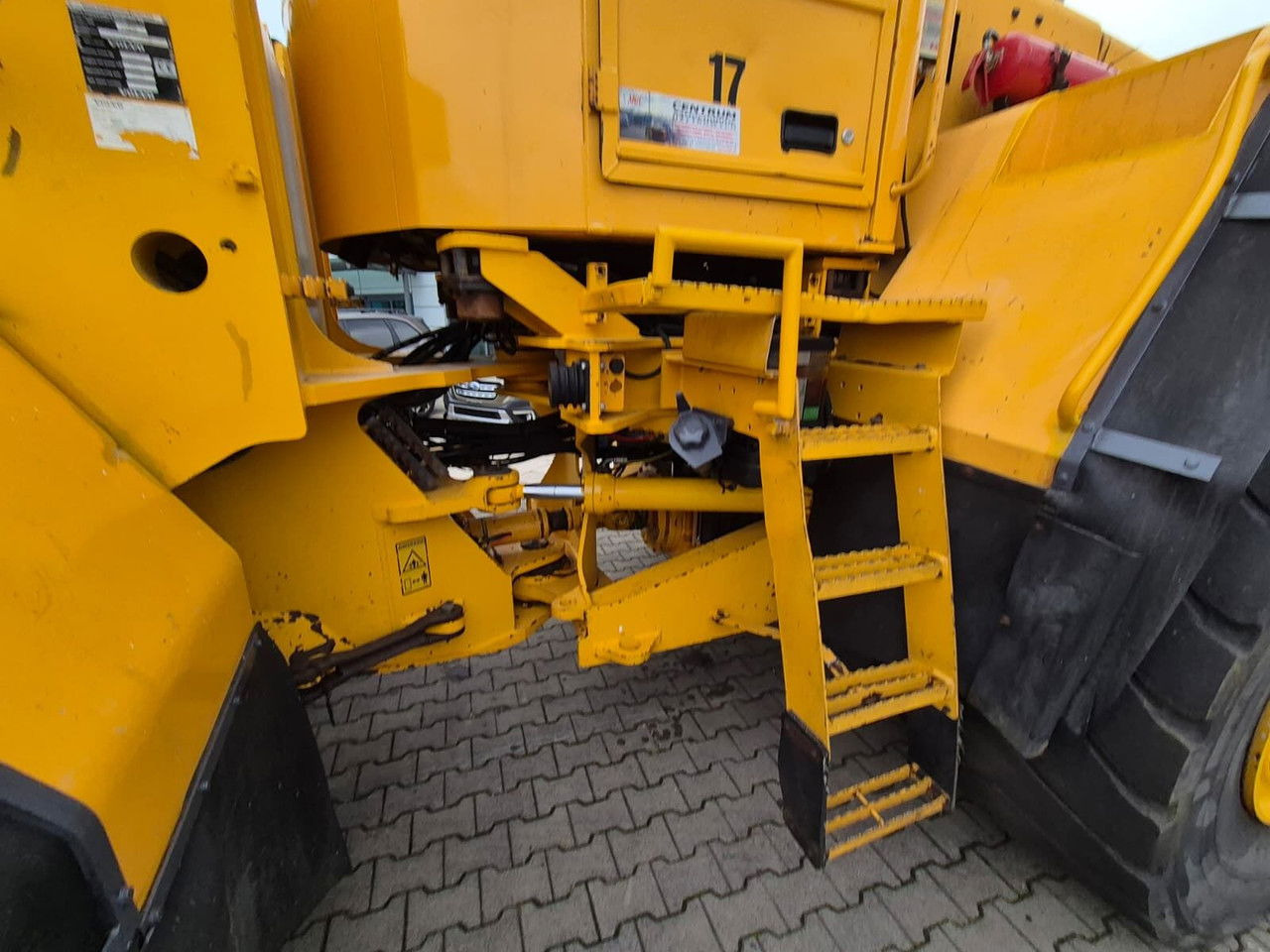 Volvo L180 E 4X4 / Loader / 1 Owner / Serviced в лизинг Volvo L180 E 4X4 / Loader / 1 Owner / Serviced: фото 15