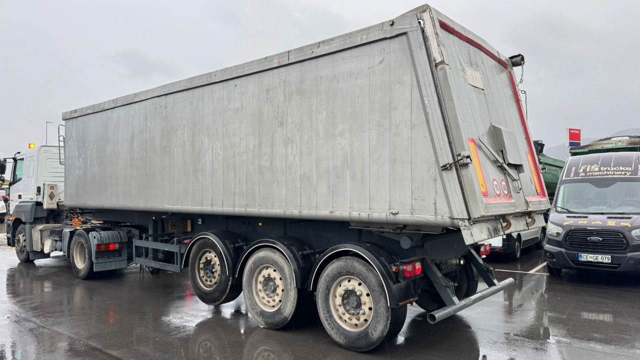 Carnehl 3-Axle Tipper Trailer - 20 m3 - Самосвальный полуприцеп: фото 4 Carnehl 3-Axle Tipper Trailer - 20 m3 - Самосвальный полуприцеп: фото 4
