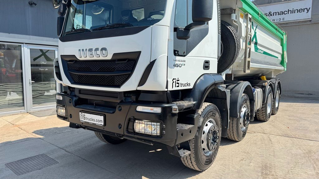 Iveco Trakker AD410T45 8x4 20m3 - hydr. back - 72.000km - Самосвал: фото 2 Iveco Trakker AD410T45 8x4 20m3 - hydr. back - 72.000km - Самосвал: фото 2