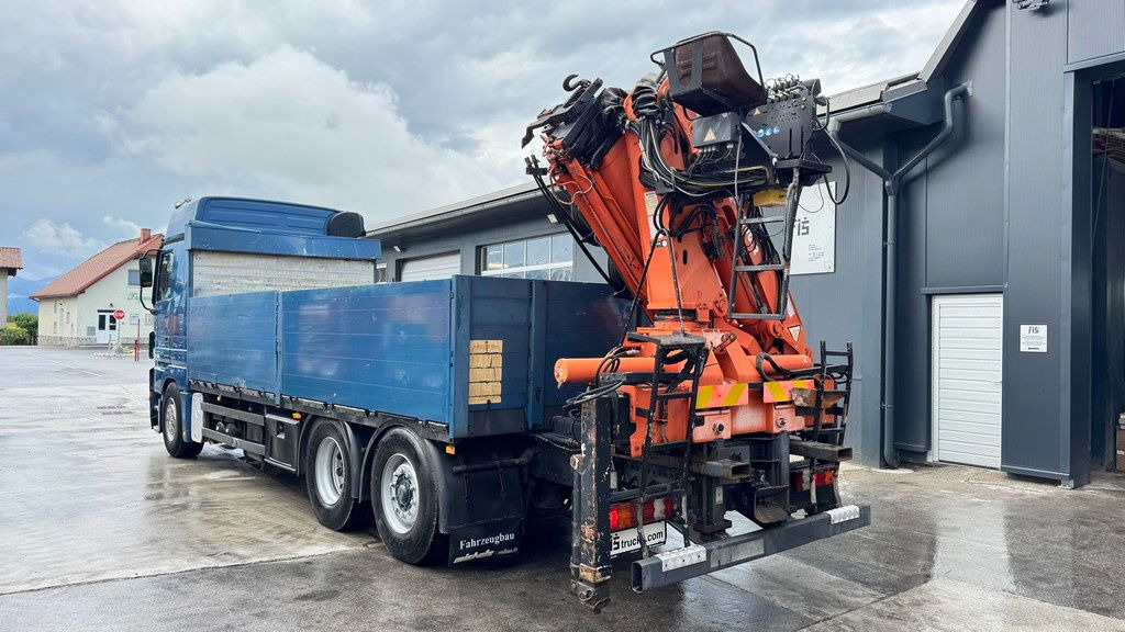 Mercedes-Benz Actros 2546 L 6x2 stake body - crane 14.6m - retarder - lifting steering axle - Грузовик бортовой/ Платформа: фото 4 Mercedes-Benz Actros 2546 L 6x2 stake body - crane 14.6m - retarder - lifting steering axle - Грузовик бортовой/ Платформа: фото 4