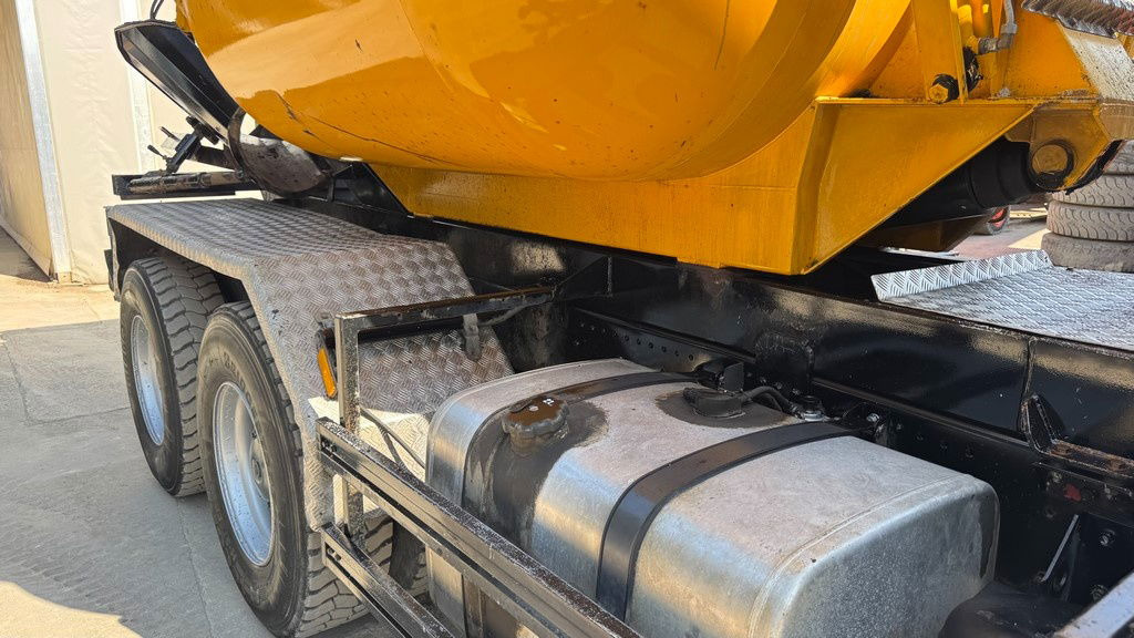 Mercedes-Benz Actros 2636 K 6x4 mulda tipper - full spring - Самосвал: фото 4 Mercedes-Benz Actros 2636 K 6x4 mulda tipper - full spring - Самосвал: фото 4