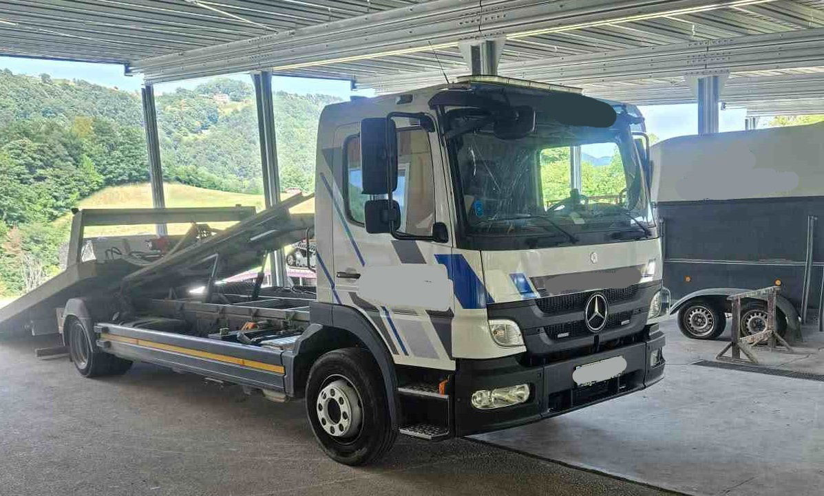 Mercedes-Benz Atego 1224 L 4x2 car transporter - 7.55M - Автовоз: фото 1 Mercedes-Benz Atego 1224 L 4x2 car transporter - 7.55M - Автовоз: фото 1