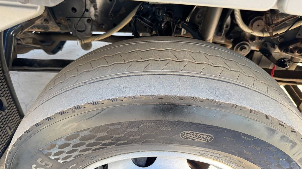 Mercedes-Benz Actros 1841 LS 4x2 tractor unit - Тягач: фото 5 Mercedes-Benz Actros 1841 LS 4x2 tractor unit - Тягач: фото 5