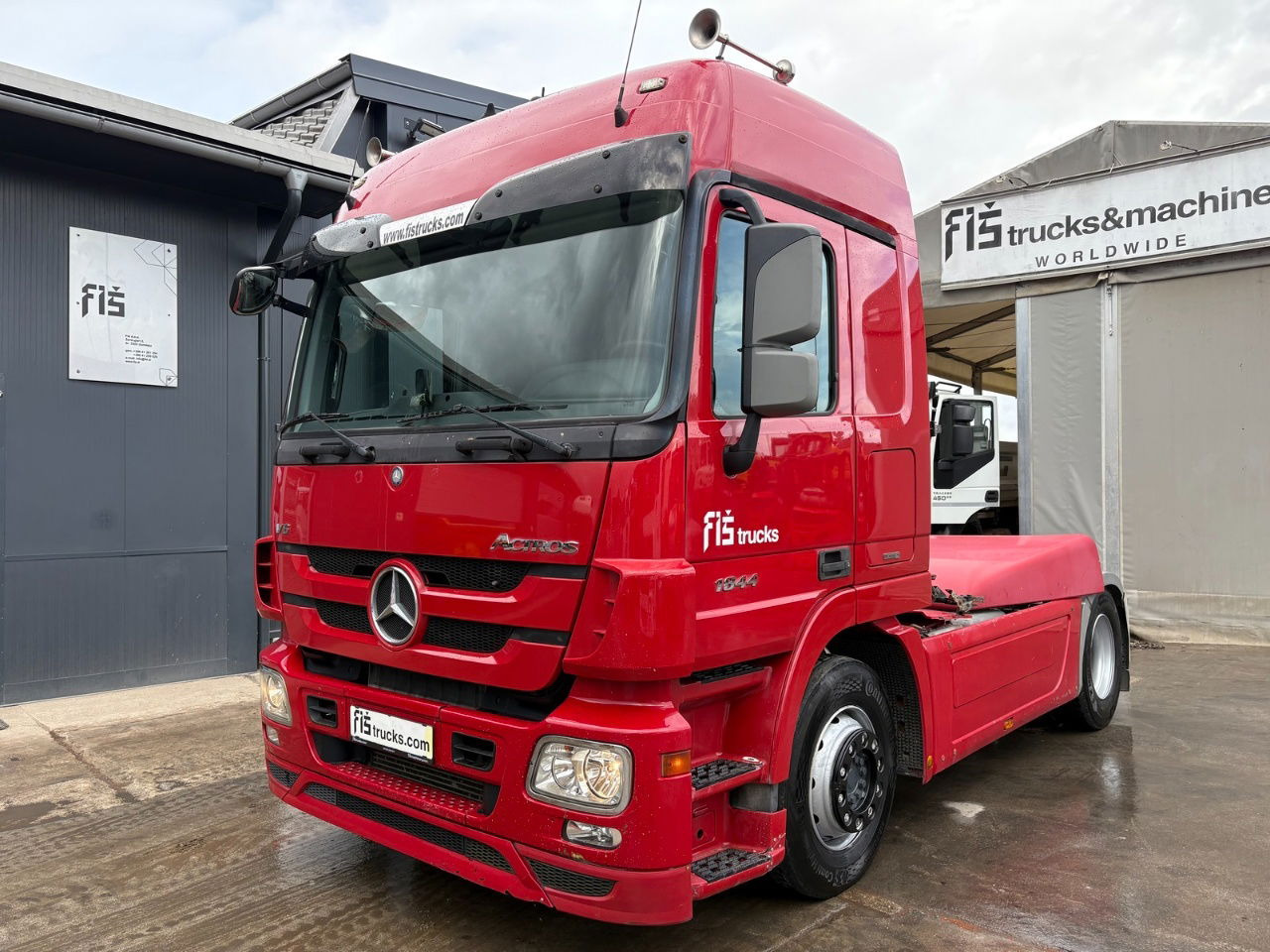 Mercedes-Benz Actros 1844 4x2 tractor unit - retarder - Тягач: фото 1 Mercedes-Benz Actros 1844 4x2 tractor unit - retarder - Тягач: фото 1