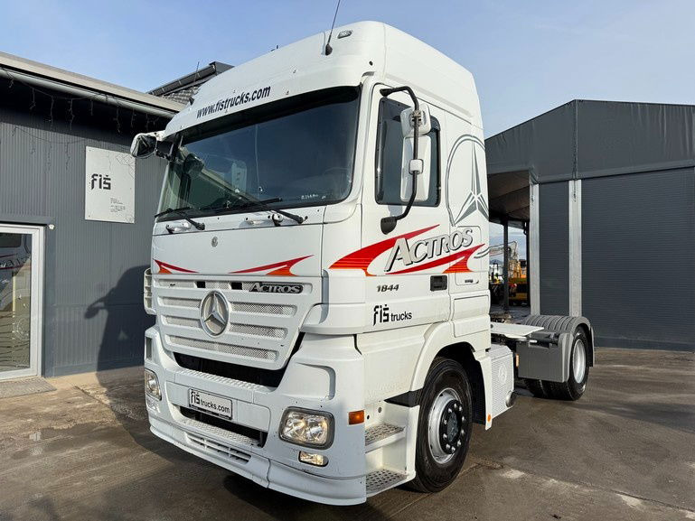 Mercedes-Benz Actros 1844 LS 4x2 tractor unit - clutch - Тягач: фото 1 Mercedes-Benz Actros 1844 LS 4x2 tractor unit - clutch - Тягач: фото 1