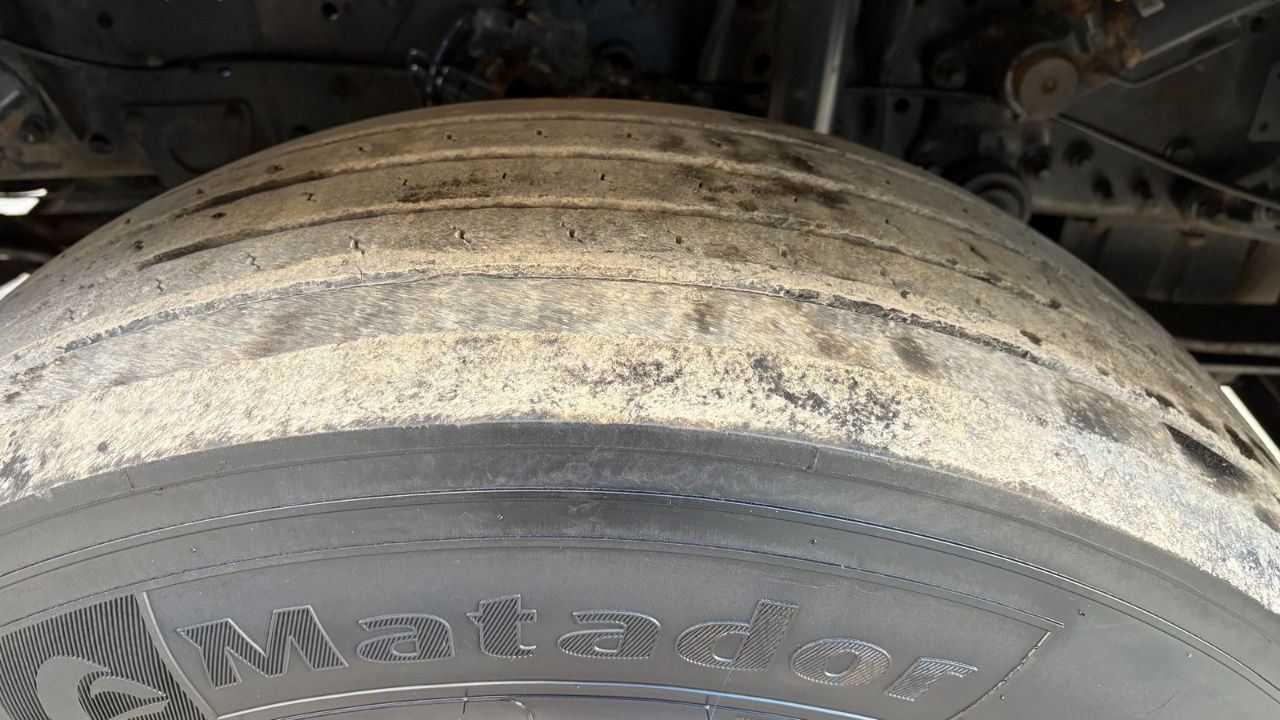 Mercedes-Benz Actros 1846 4x2 tractor unit - retarder - Тягач: фото 5 Mercedes-Benz Actros 1846 4x2 tractor unit - retarder - Тягач: фото 5