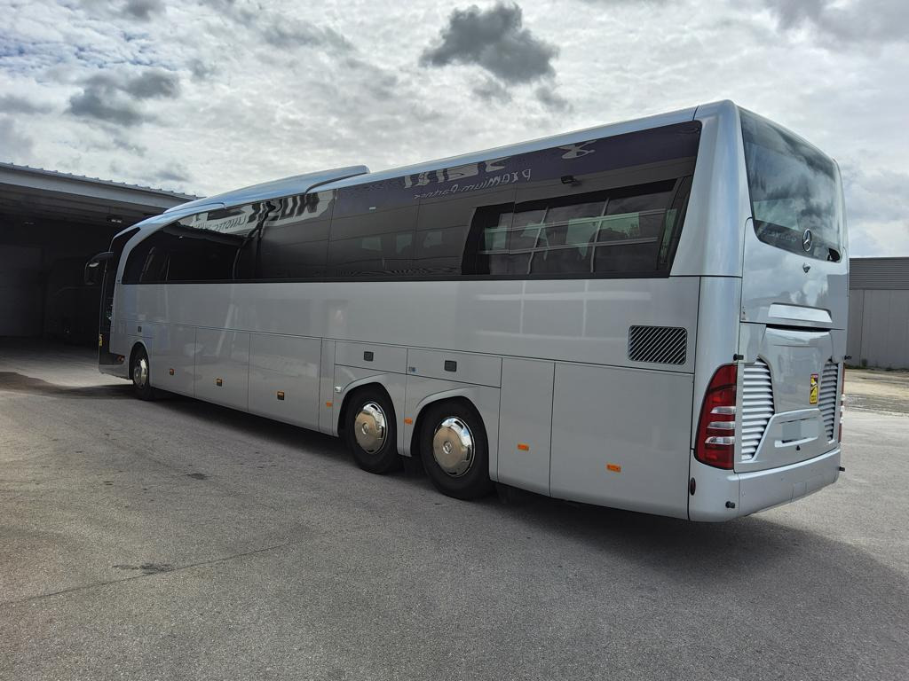 Mercedes Benz 2x Travego L 17 RHD vis a vis Tisch - Stehküche - Luxline - 476 PS - Туристический автобус: фото 5 Mercedes Benz 2x Travego L 17 RHD vis a vis Tisch - Stehküche - Luxline - 476 PS - Туристический автобус: фото 5