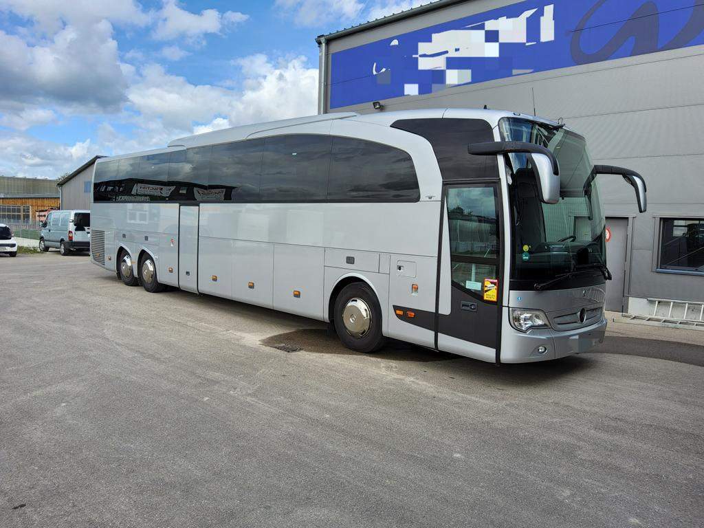 Mercedes Benz 2x Travego L 17 RHD vis a vis Tisch - Stehküche - Luxline - 476 PS - Туристический автобус: фото 1 Mercedes Benz 2x Travego L 17 RHD vis a vis Tisch - Stehküche - Luxline - 476 PS - Туристический автобус: фото 1