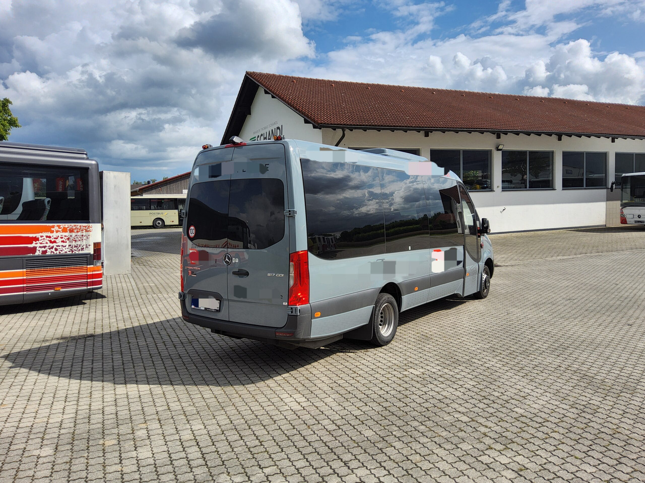 Mercedes Benz 517 cdi BusDesign Comfort 19+1+1 Schlafsitze / USB / Klima / Automatik - Микроавтобус, Пассажирский фургон: фото 4 Mercedes Benz 517 cdi BusDesign Comfort 19+1+1 Schlafsitze / USB / Klima / Automatik - Микроавтобус, Пассажирский фургон: фото 4
