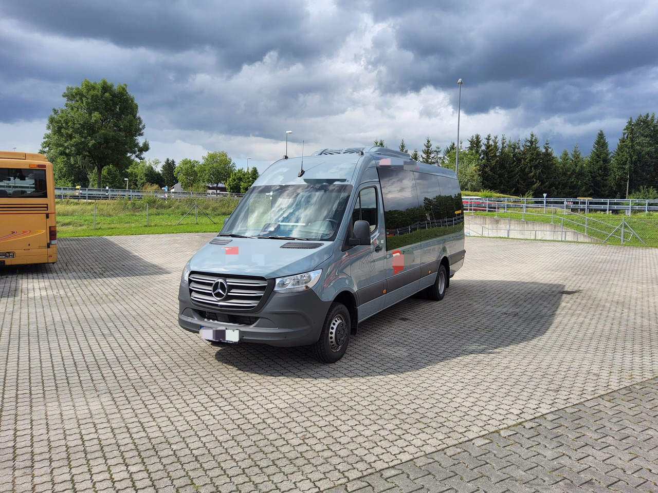 Mercedes Benz 517 cdi BusDesign Comfort 19+1+1 Schlafsitze / USB / Klima / Automatik - Микроавтобус, Пассажирский фургон: фото 2 Mercedes Benz 517 cdi BusDesign Comfort 19+1+1 Schlafsitze / USB / Klima / Automatik - Микроавтобус, Пассажирский фургон: фото 2