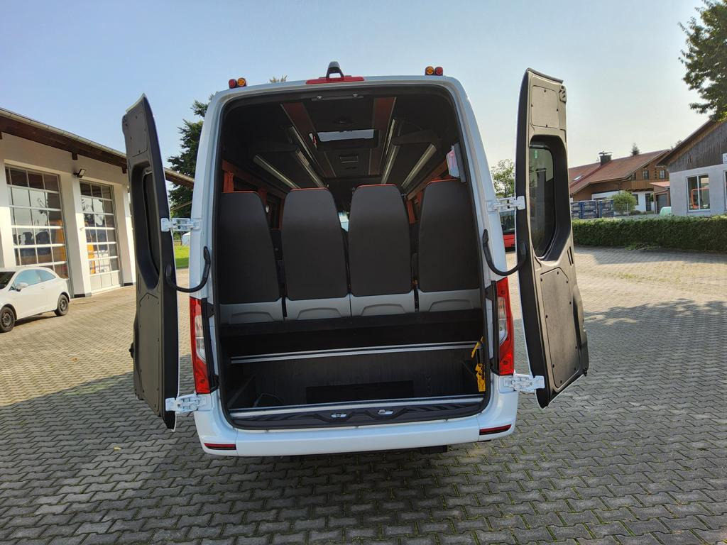 Mercedes Benz 519 cdi Comfort XL 190 PS / 19+1+1 Reise / NEUWAGEN - Микроавтобус, Пассажирский фургон: фото 5 Mercedes Benz 519 cdi Comfort XL 190 PS / 19+1+1 Reise / NEUWAGEN - Микроавтобус, Пассажирский фургон: фото 5
