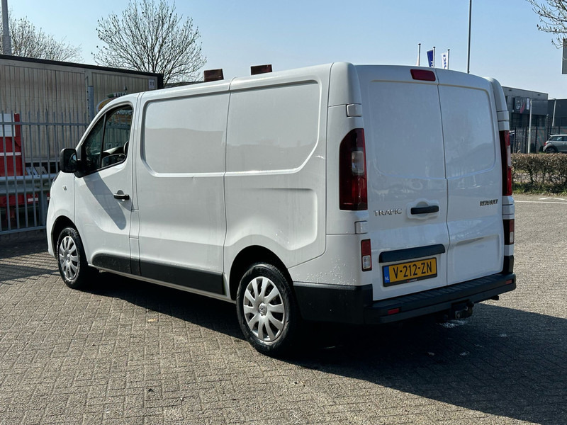 Renault Trafic 1.6 dCi T27 - Легковой фургон: фото 4 Renault Trafic 1.6 dCi T27 - Легковой фургон: фото 4