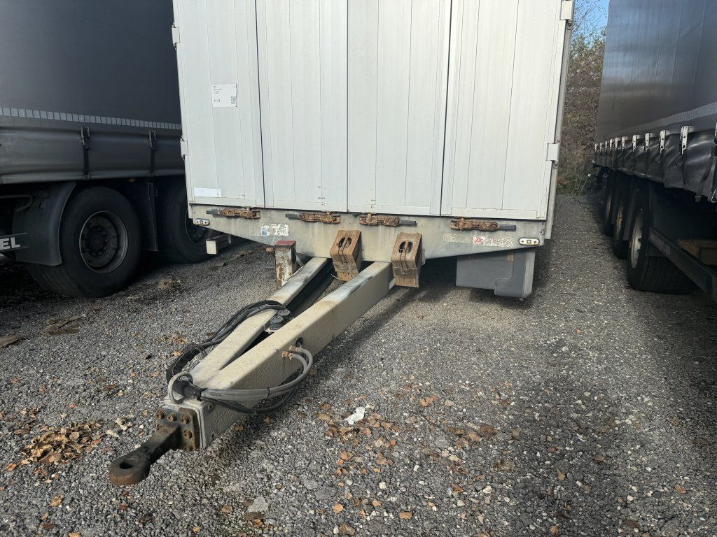 Agrikom - Тентованный прицеп: фото 3 Agrikom - Тентованный прицеп: фото 3