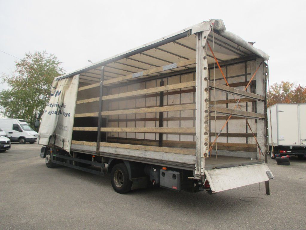 DAF LF 12.260 - Тентованный грузовик: фото 4 DAF LF 12.260 - Тентованный грузовик: фото 4