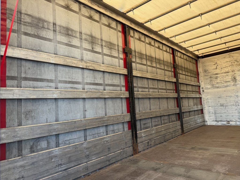 Тентованный грузовик DAF XF440 EURO 6 6x2: фото 18