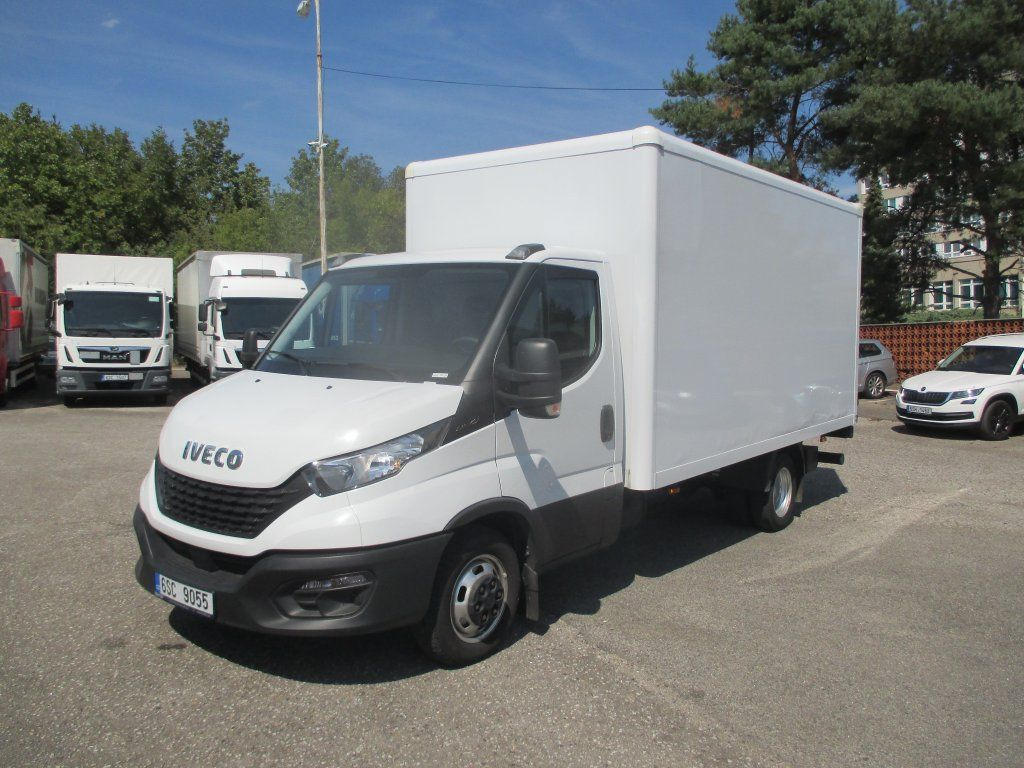 Iveco 35C16 Daily EURO 6 - Фургон с закрытым кузовом: фото 1 Iveco 35C16 Daily EURO 6 - Фургон с закрытым кузовом: фото 1