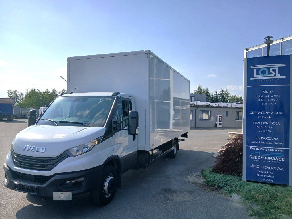 Iveco 72-210 (70C210) - Фургон с закрытым кузовом: фото 1 Iveco 72-210 (70C210) - Фургон с закрытым кузовом: фото 1