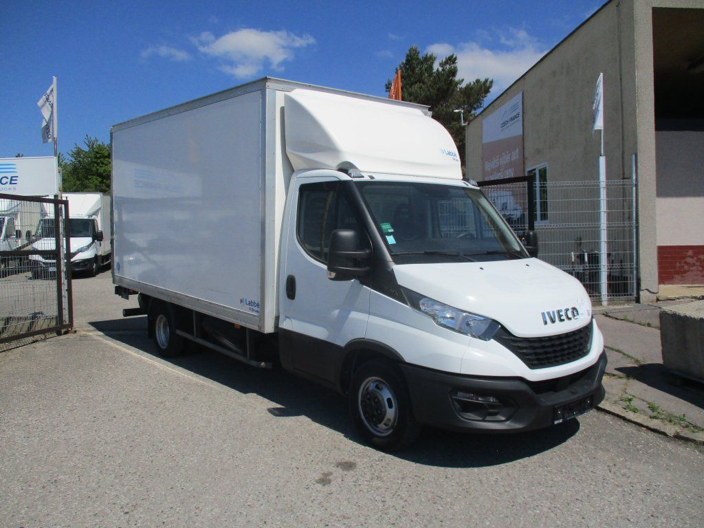 Iveco Daily 35C16 3.0 - Фургон с закрытым кузовом: фото 3 Iveco Daily 35C16 3.0 - Фургон с закрытым кузовом: фото 3
