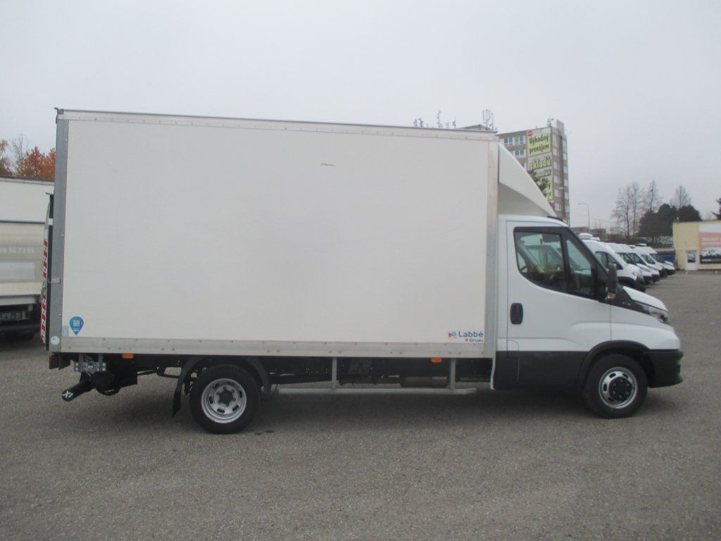 Iveco Daily 35C16 - Фургон с закрытым кузовом: фото 4 Iveco Daily 35C16 - Фургон с закрытым кузовом: фото 4