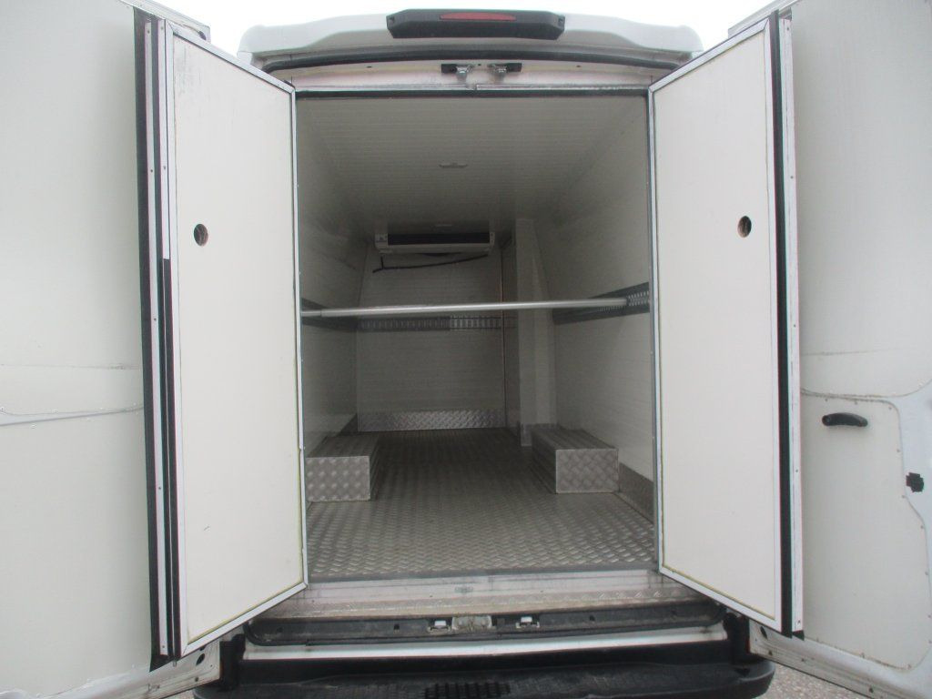 Iveco Daily 35C16 - Фургон-рефрижератор: фото 5 Iveco Daily 35C16 - Фургон-рефрижератор: фото 5