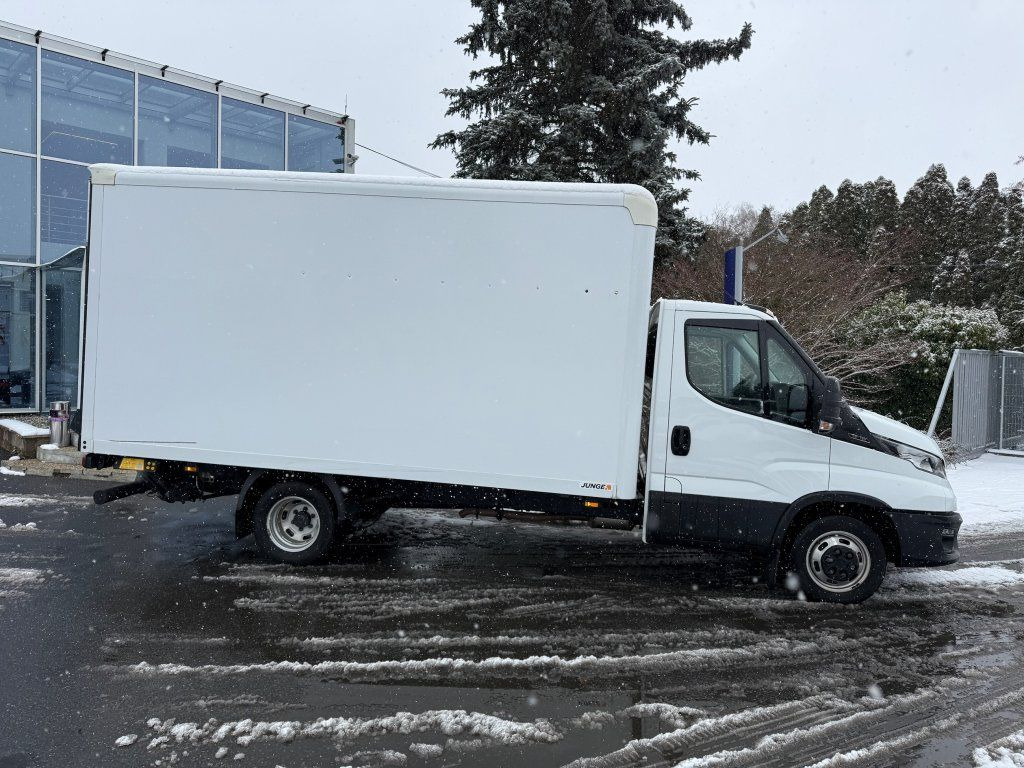 Iveco Daily 35C16 - Фургон с закрытым кузовом: фото 2 Iveco Daily 35C16 - Фургон с закрытым кузовом: фото 2