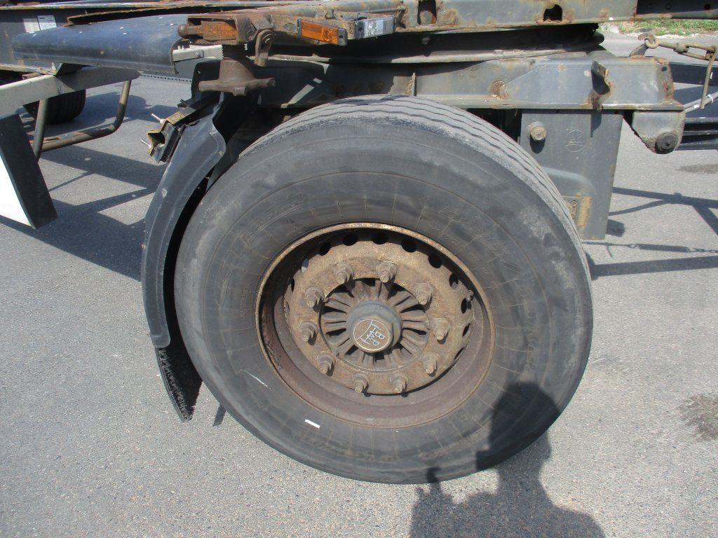 Прицеп-контейнеровоз/ Сменный кузов Krone BDF: фото 18 Прицеп-контейнеровоз/ Сменный кузов Krone BDF: фото 18