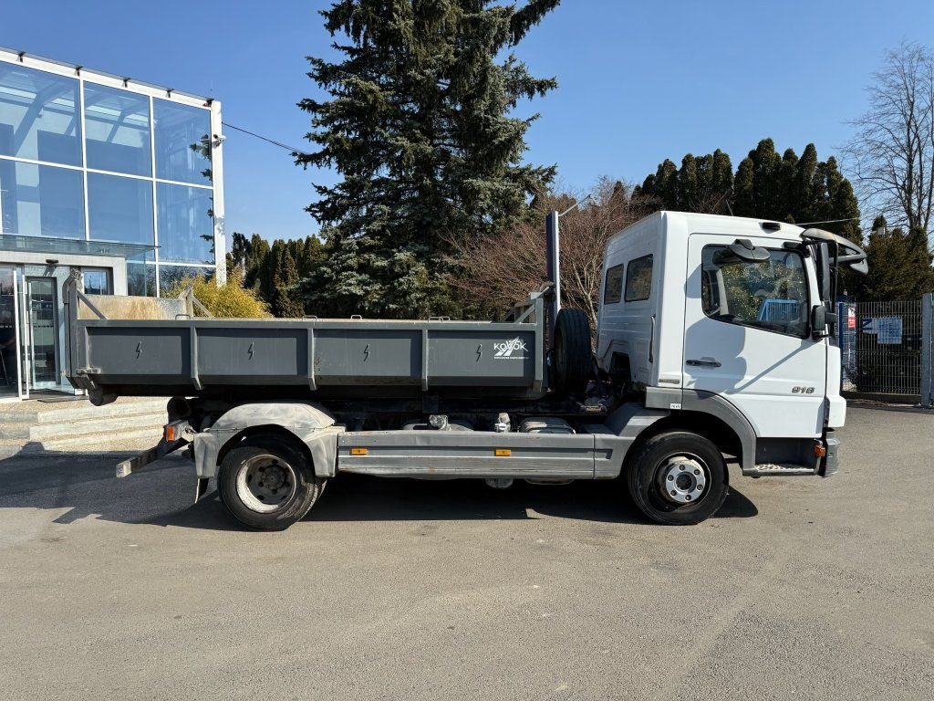 Mercedes-Benz 916 Atego EURO 4 - Крюковой мультилифт: фото 3 Mercedes-Benz 916 Atego EURO 4 - Крюковой мультилифт: фото 3