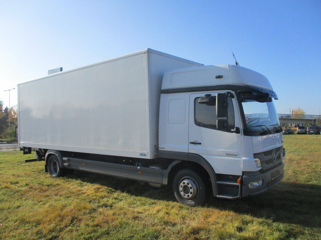 Mercedes-Benz Atego 1222 1 Liege LBW - Грузовик с закрытым кузовом: фото 2 Mercedes-Benz Atego 1222 1 Liege LBW - Грузовик с закрытым кузовом: фото 2