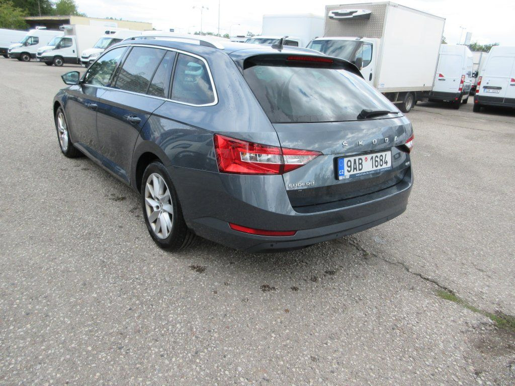 Skoda 2.0 Tdi Style - Универсал: фото 5 Skoda 2.0 Tdi Style - Универсал: фото 5