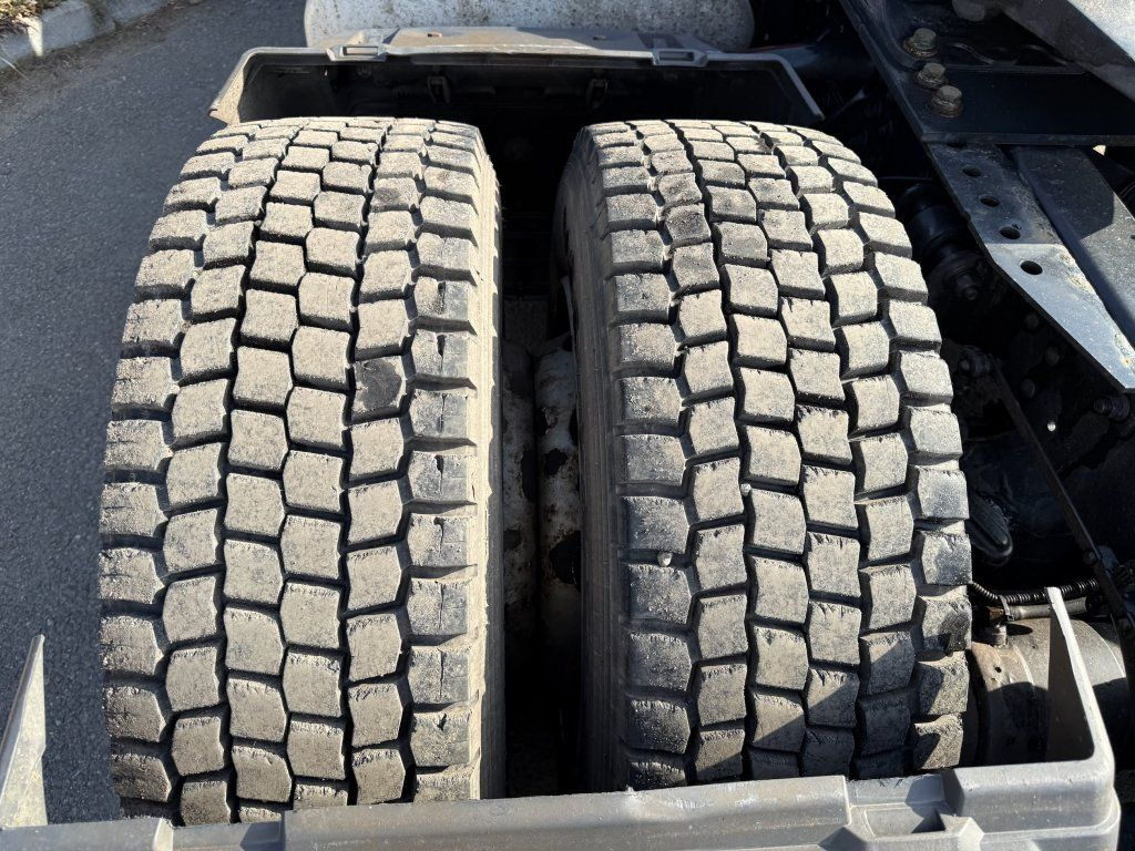 MAN TGX18.510 XLX EURO 6 MEGAlowdeck в лизинг MAN TGX18.510 XLX EURO 6 MEGAlowdeck: фото 8