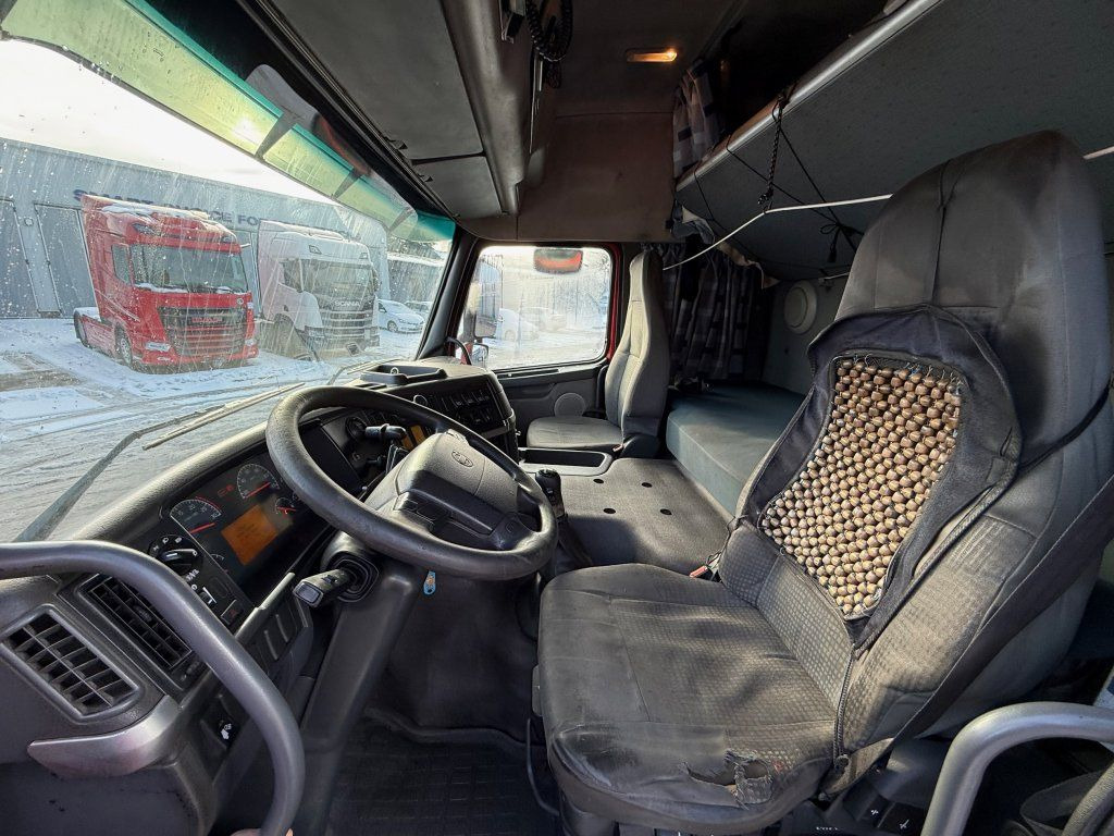 Тягач Volvo FM12.460 6x2 EURO 3: фото 14 Тягач Volvo FM12.460 6x2 EURO 3: фото 14