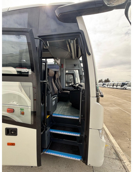 Temsa MD9 / 34+1+1 ISTUMAPAIKKAA / ILMASTOINTI / WC / WEBASTO / JÄÄKAAPPI - Туристический автобус: фото 4 Temsa MD9 / 34+1+1 ISTUMAPAIKKAA / ILMASTOINTI / WC / WEBASTO / JÄÄKAAPPI - Туристический автобус: фото 4