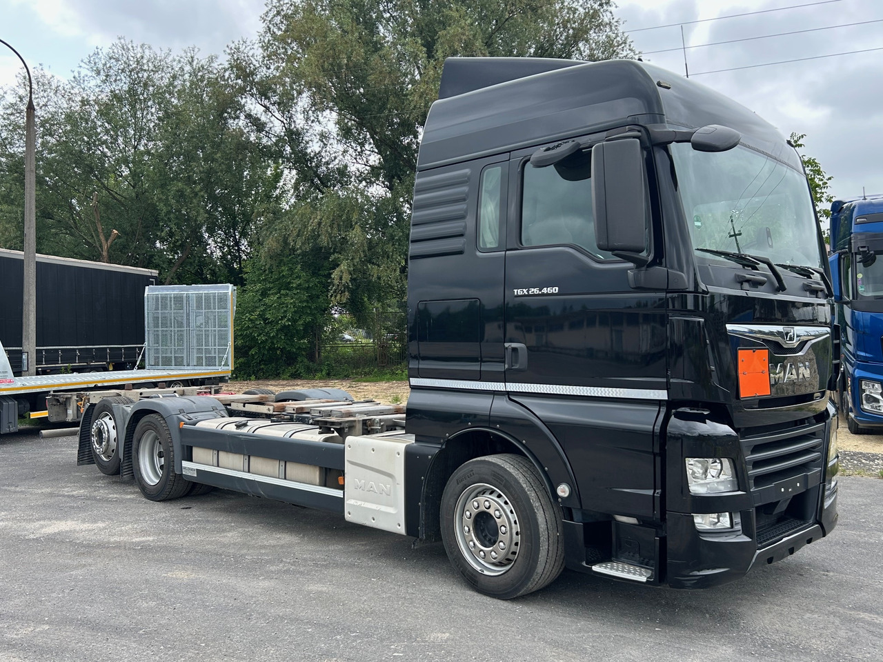 MAN TGX 26.460 / ACC / BDF MULTI / E6 / LOWDECK - Грузовик-шасси: фото 2 MAN TGX 26.460 / ACC / BDF MULTI / E6 / LOWDECK - Грузовик-шасси: фото 2