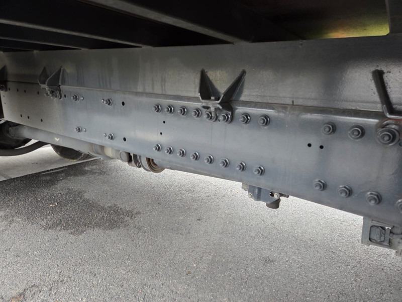 Тентованный грузовик DAF XF 450 - auto-école: фото 7 Тентованный грузовик DAF XF 450 - auto-école: фото 7