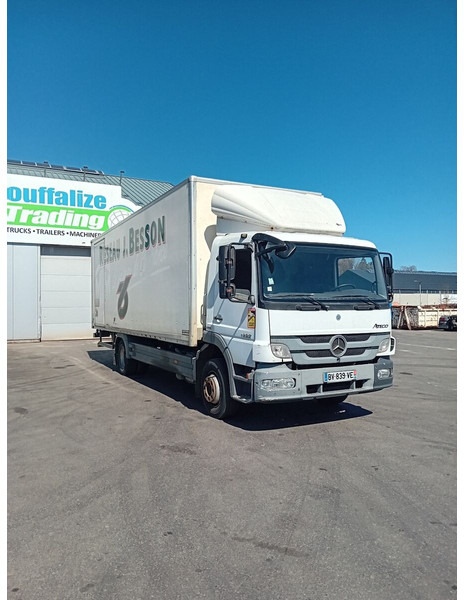 Mercedes-Benz Atego 1222 - Грузовик с закрытым кузовом: фото 2 Mercedes-Benz Atego 1222 - Грузовик с закрытым кузовом: фото 2